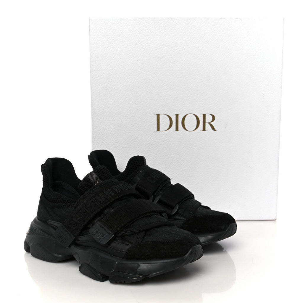 Shiny Oblique Technical Fabric Nylon Womens D-Wander Sneakers 35.5 Black