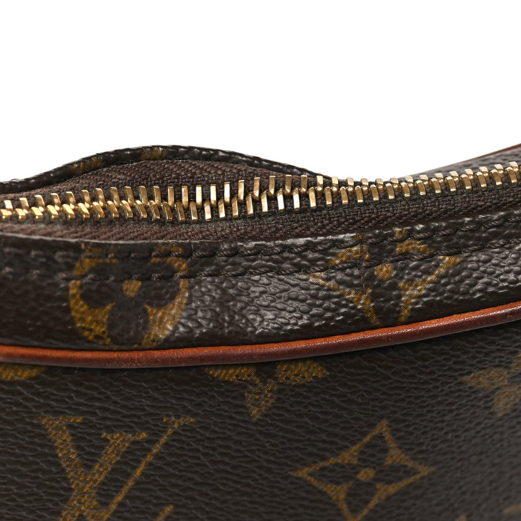 Monogram Croissant PM
