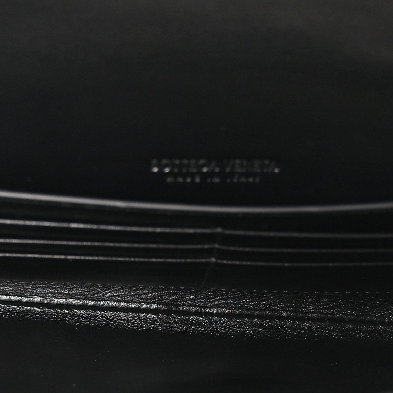 Nappa Intrecciato Long Andiamo Top Handle Clutch Black