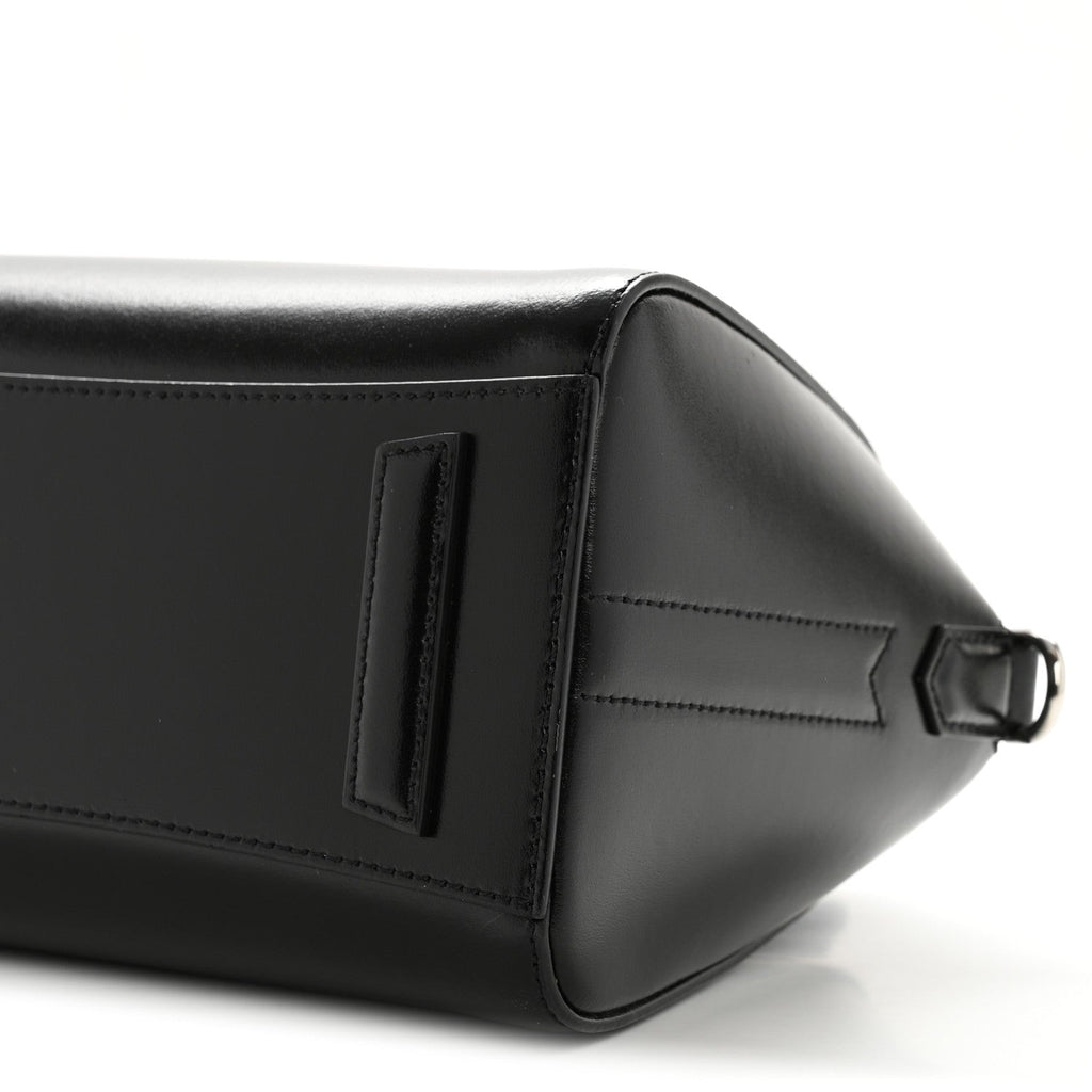 Shiny Lord Calfskin Mini Antigona Black
