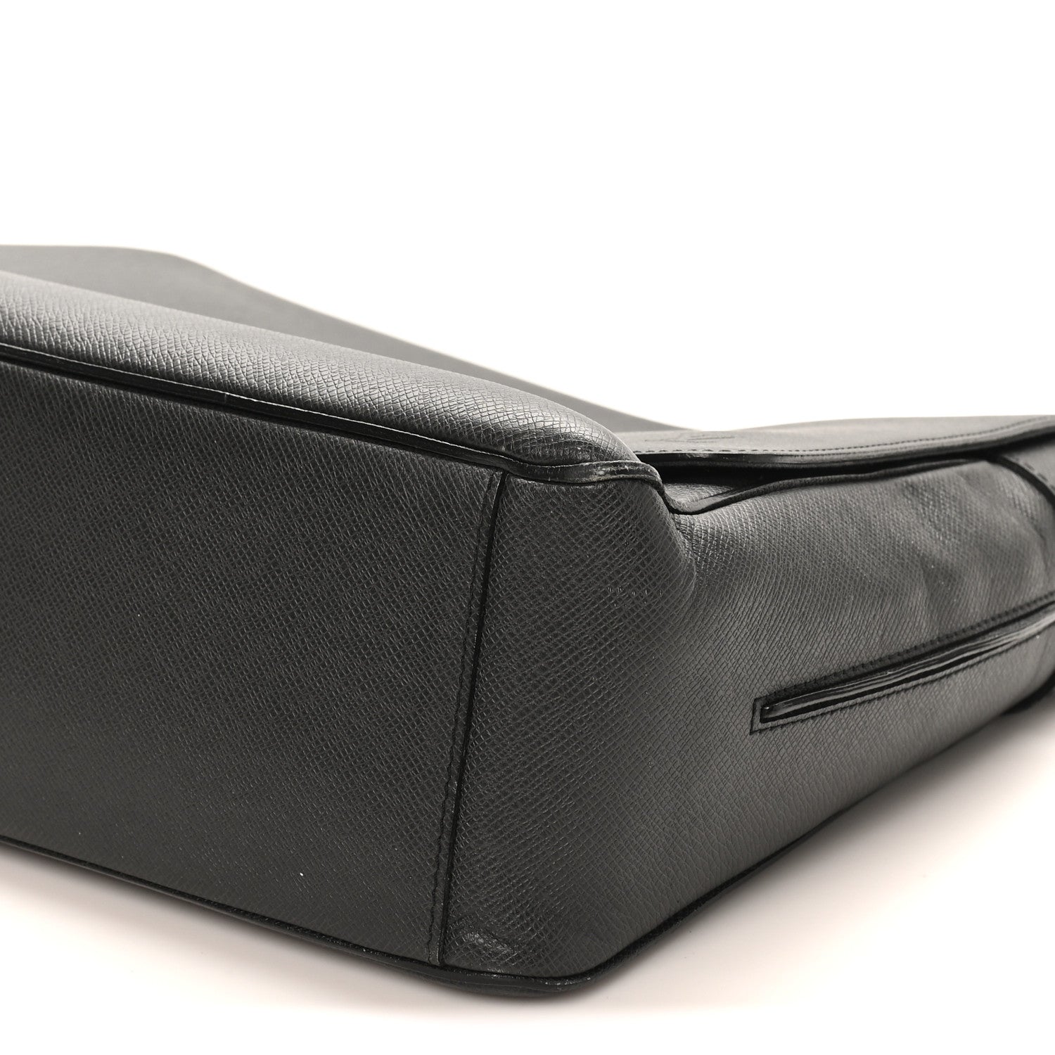 Taiga Roman GM Messenger Black
