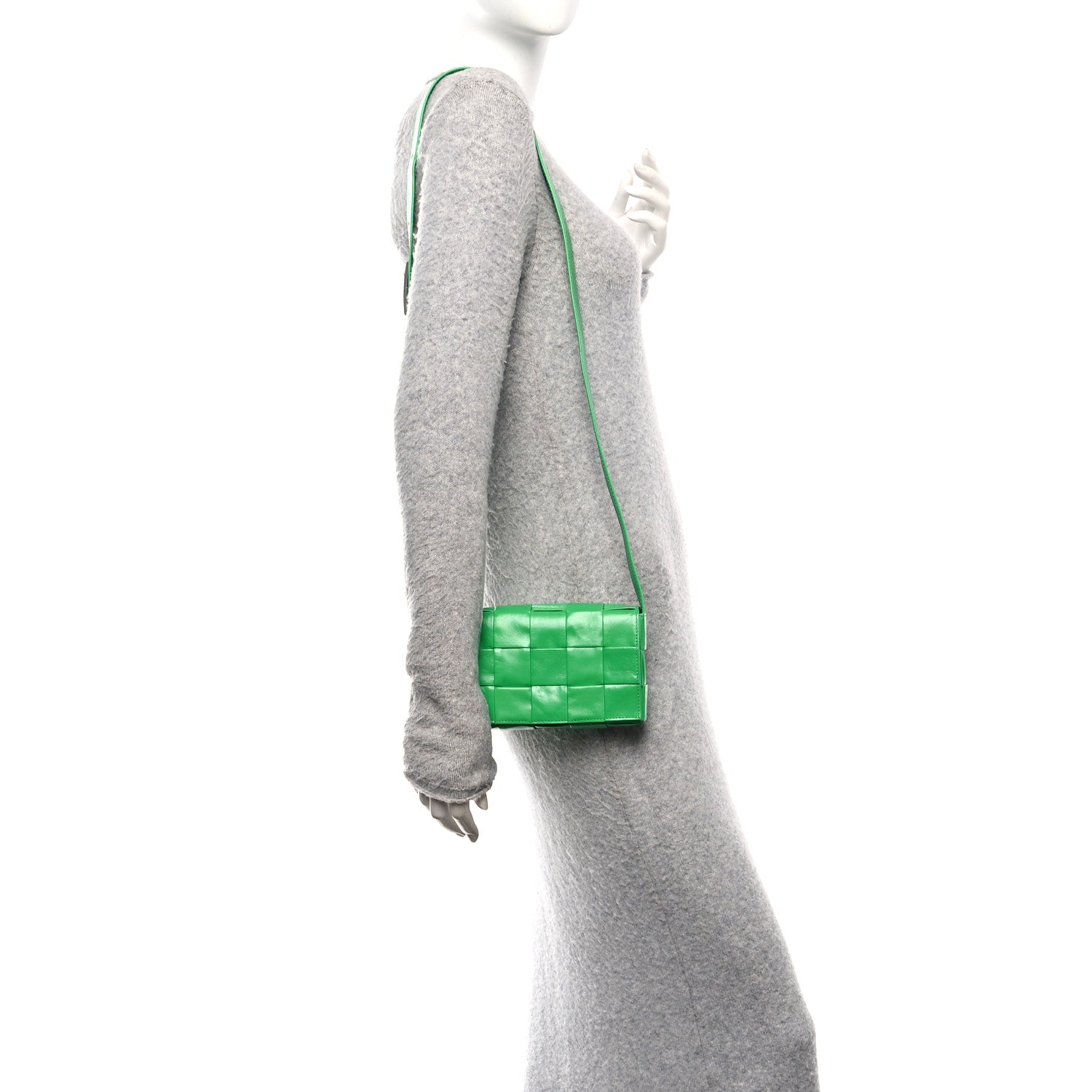 Paper Calfskin Maxi Intrecciato Small Cassette Crossbody Bag Grass