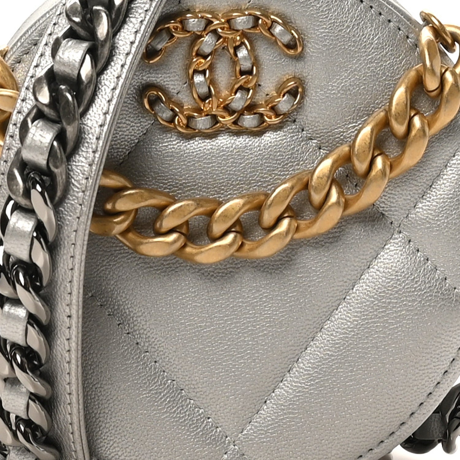 Metallic Lambskin Quilted Chanel 19 Round Clutch With Chain Silver