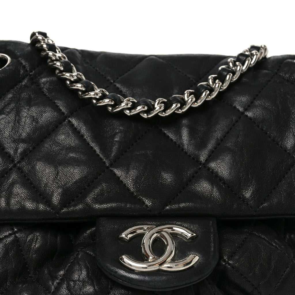 Washed Lambskin Quilted Medium Chain Around Messenger Black