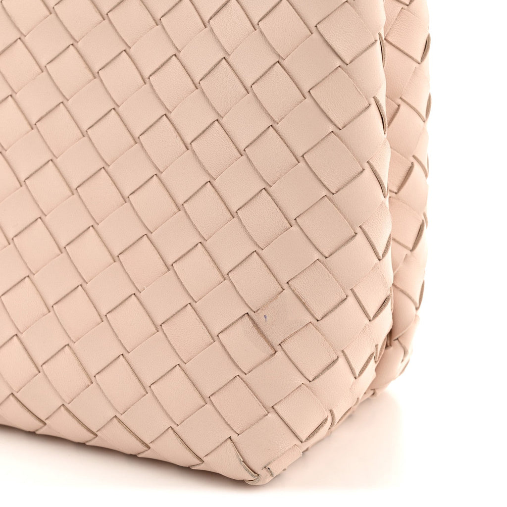 Nappa Intrecciato Medium Andiamo Shoulder Bag Lotus