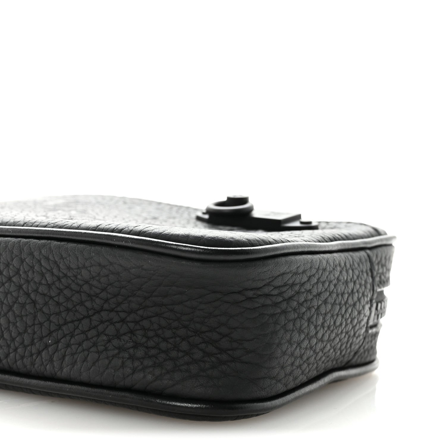 Taurillon Monogram Uniformes Solar Ray Soft Pochette Volga Belt Bag Black