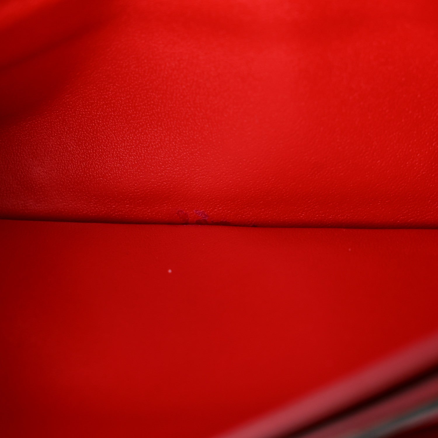 Calfskin Wallet on Chain Red