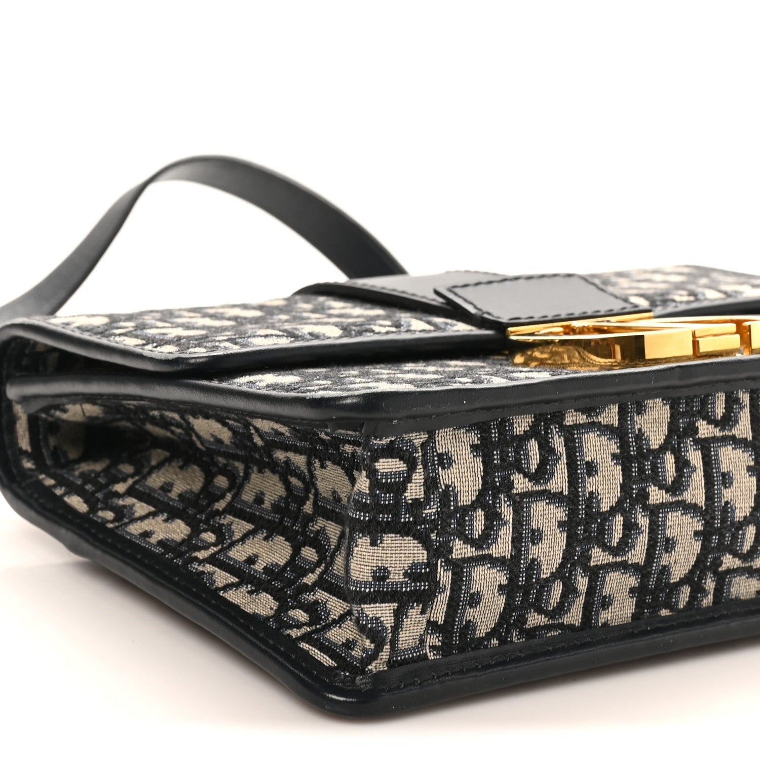 Oblique 30 Montaigne Flap Bag Blue