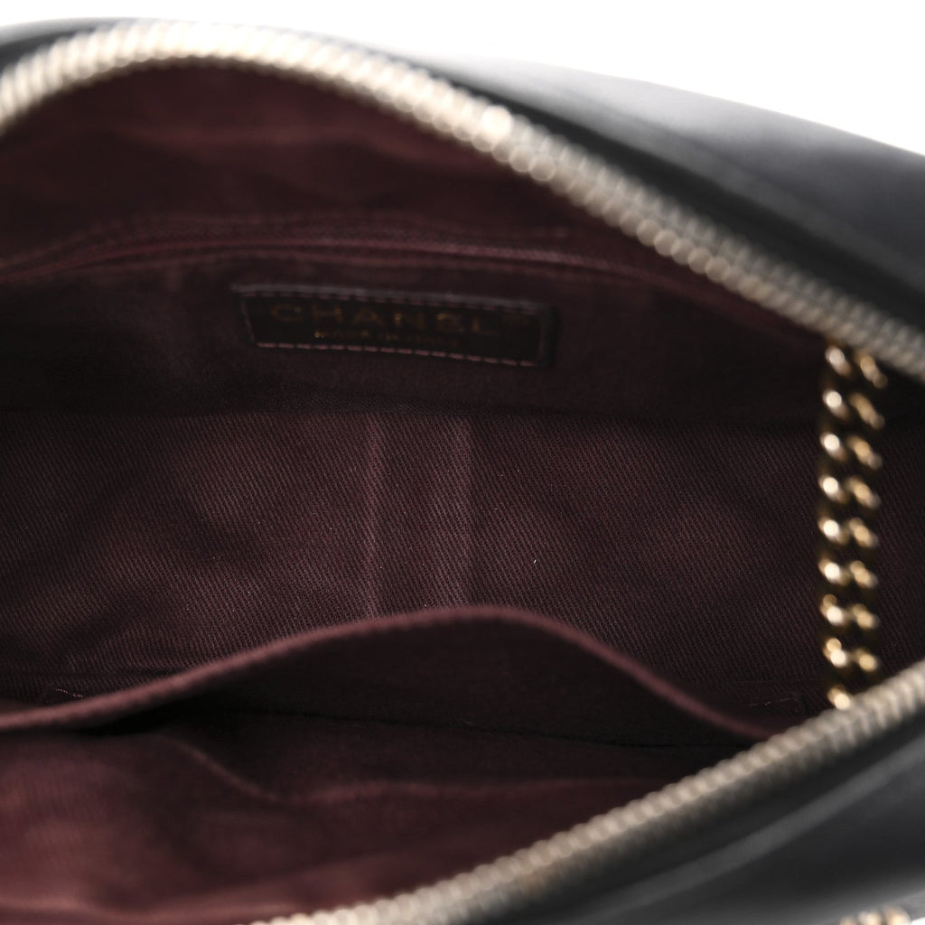 Sheepskin Quilted Trapezio Camera Case Black