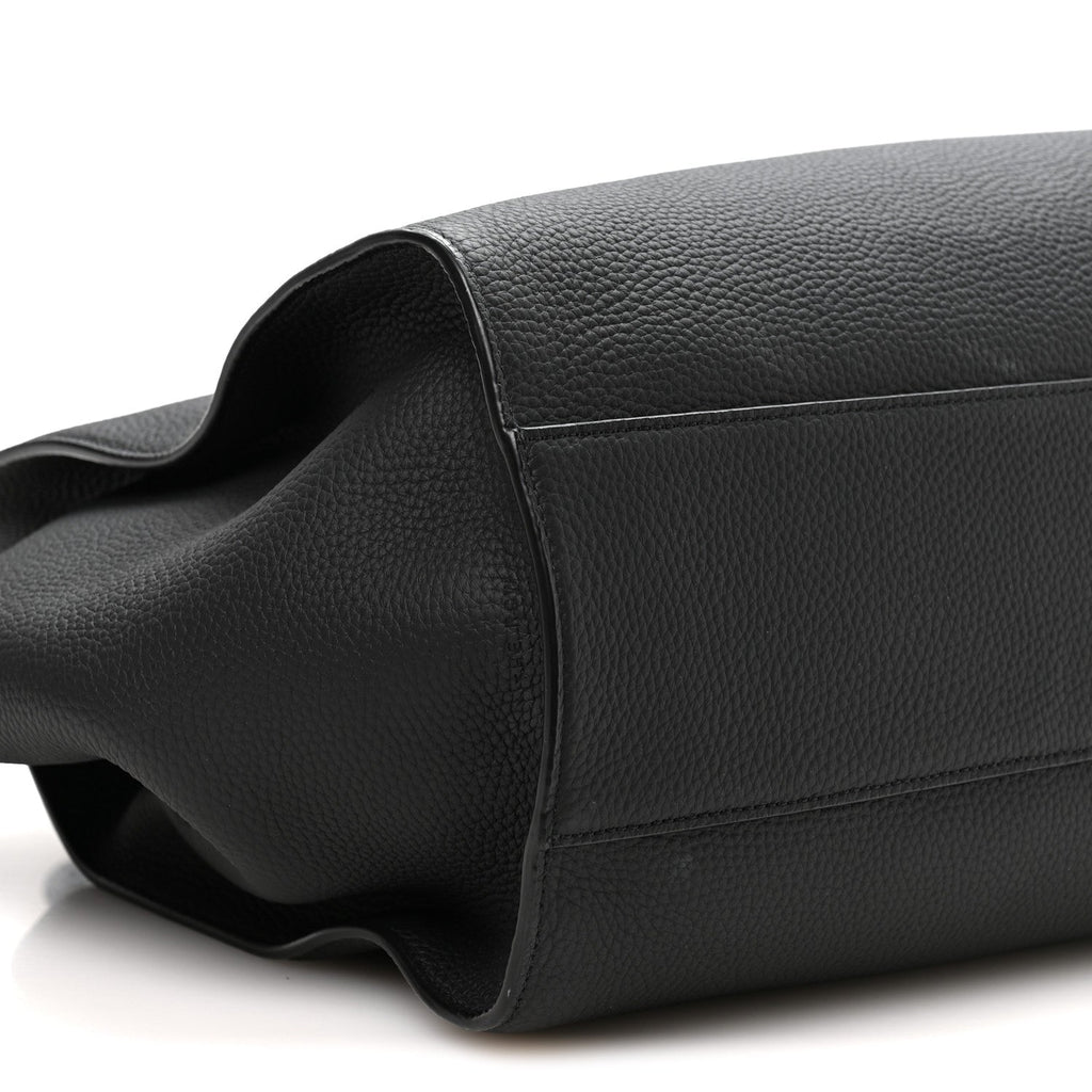 Matte Grained Calfskin Marlo 17 Black
