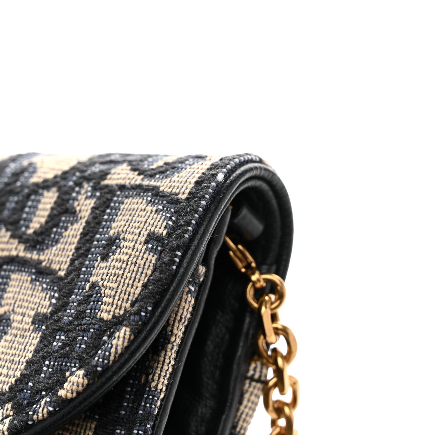 Oblique Saddle Chain Long Wallet Blue