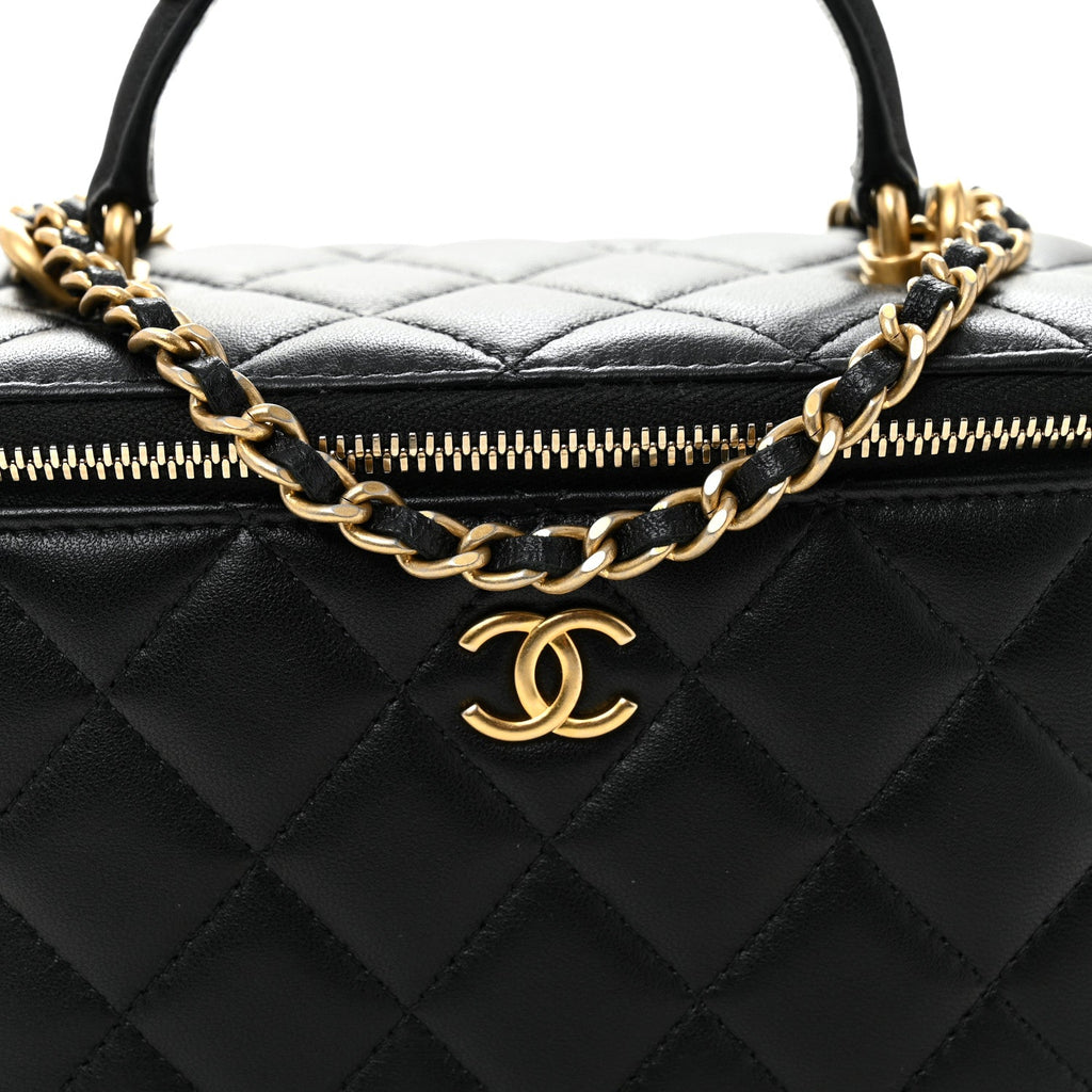 Lambskin Quilted Metal Small Top Handle Vanity Case With Chain Black