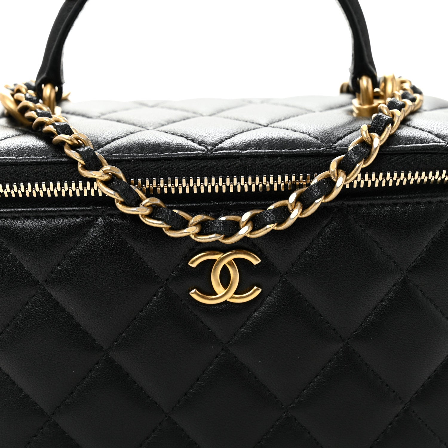 Lambskin Quilted Metal Small Top Handle Vanity Case With Chain Black