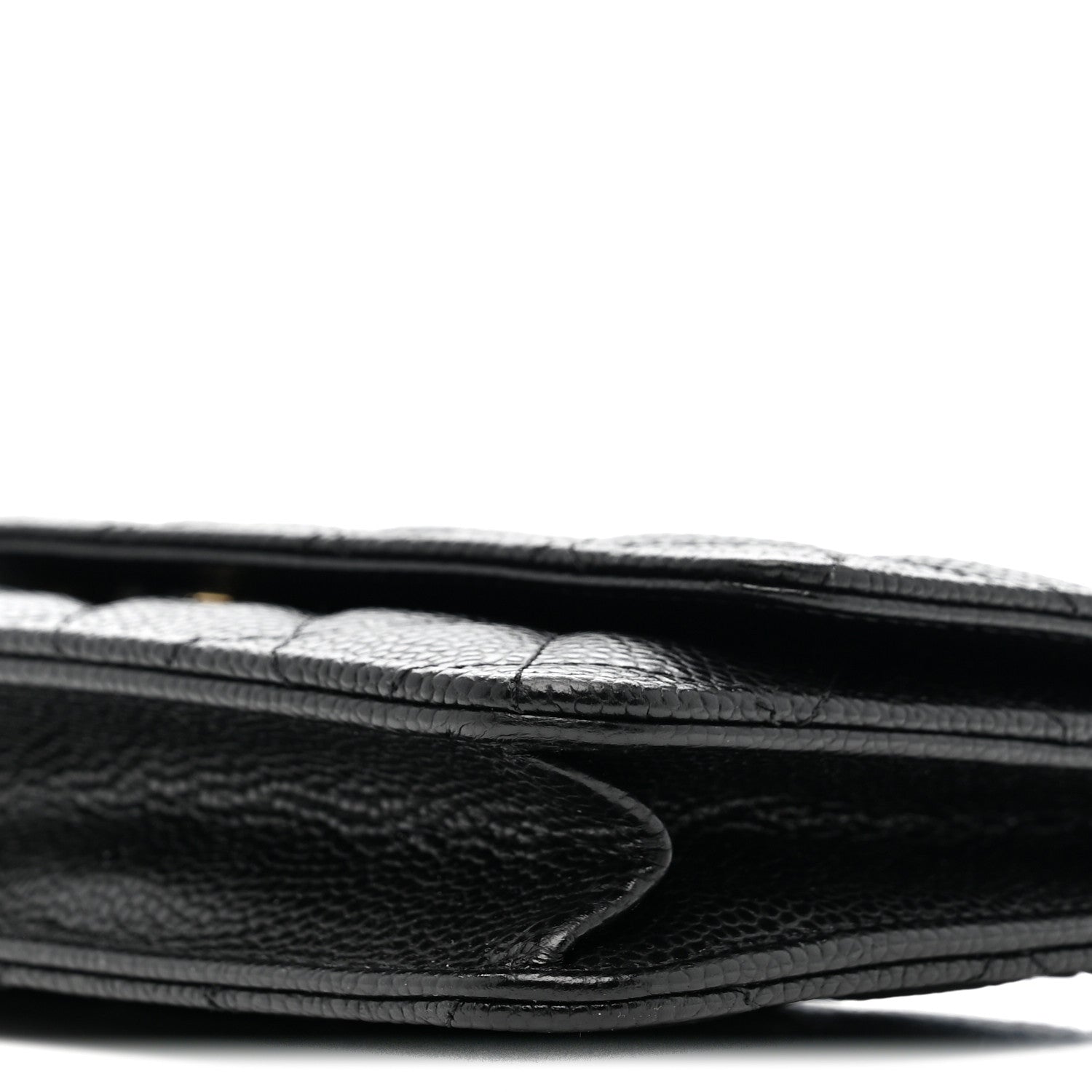 Caviar Quilted Wallet on Chain WOC Black