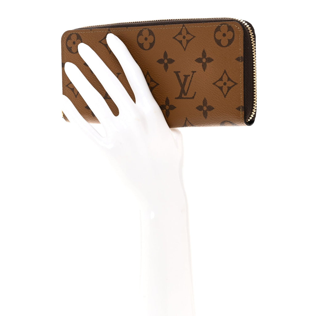 Reverse Monogram Clemence Wallet