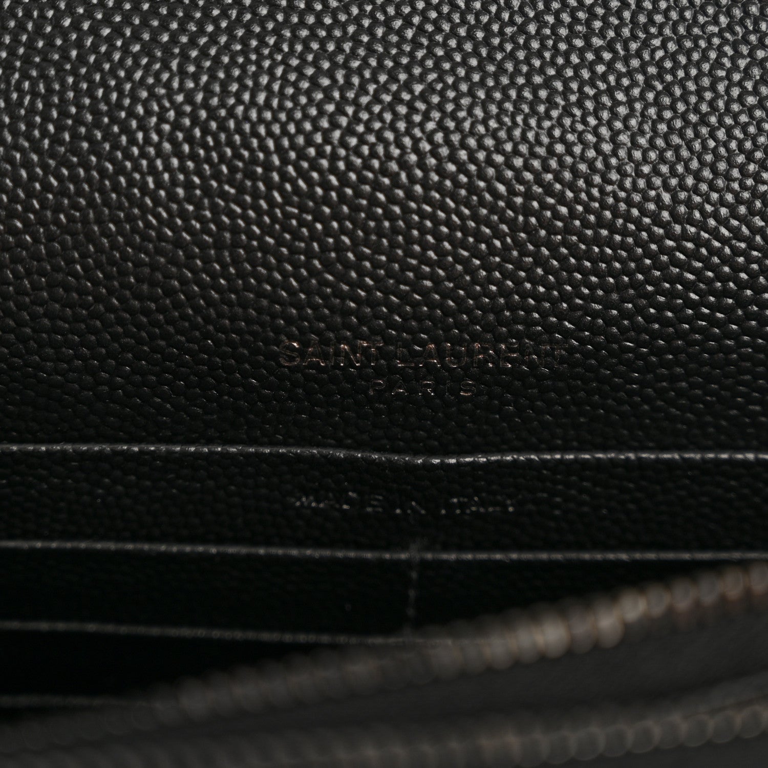 Grain De Poudre Matelasse Chevron Monogram Monochrome Envelope Chain Wallet Black