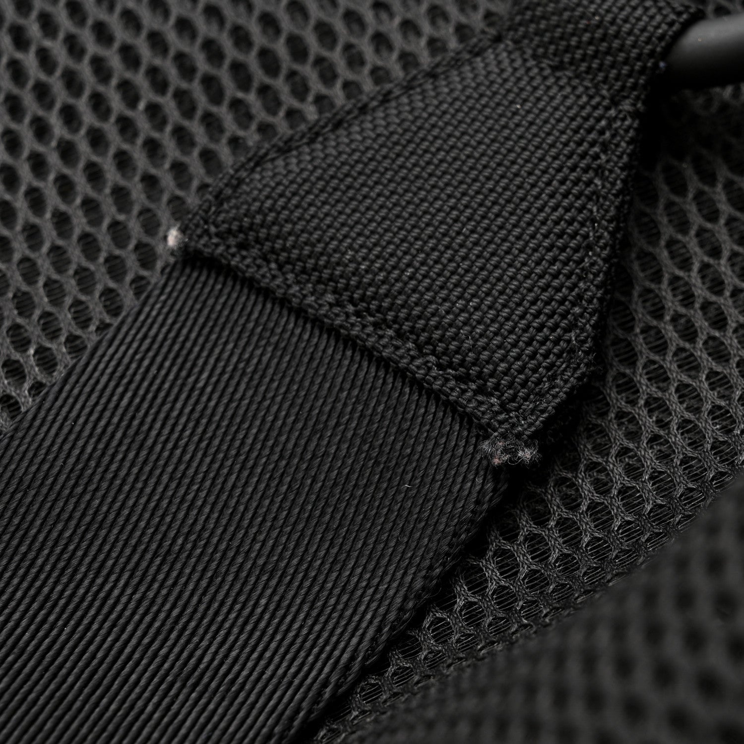 Nylon Mesh Logo Printed Attica Gym Shoulder Bag Black