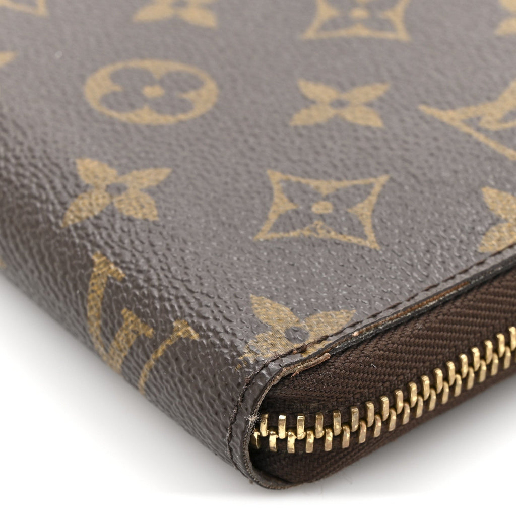Monogram Zippy Organizer Wallet