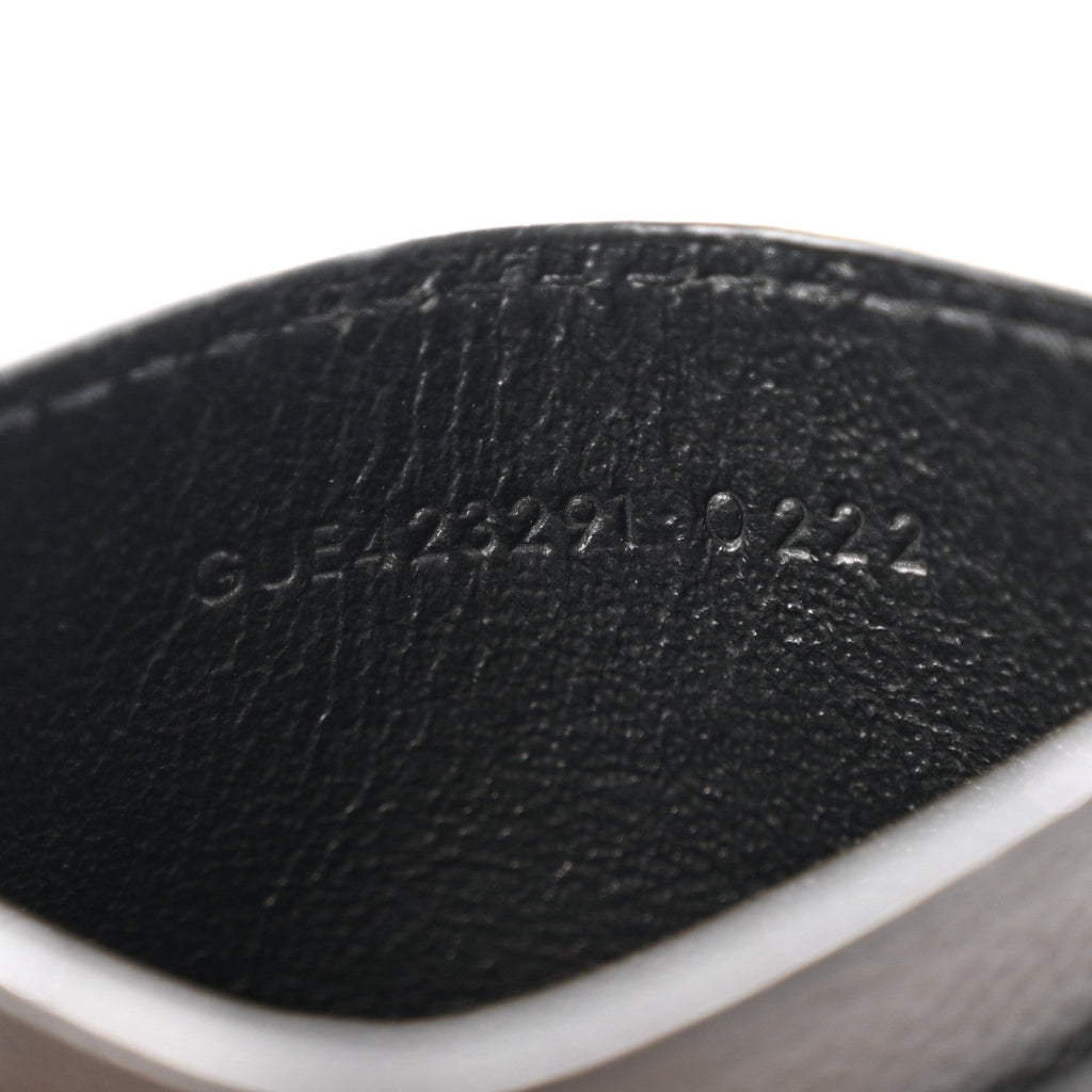 Grain De Poudre Matelasse Chevron Monogram Credit  Case Black