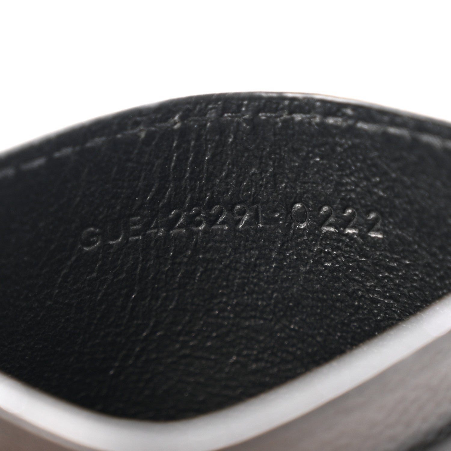 Grain De Poudre Matelasse Chevron Monogram Credit  Case Black