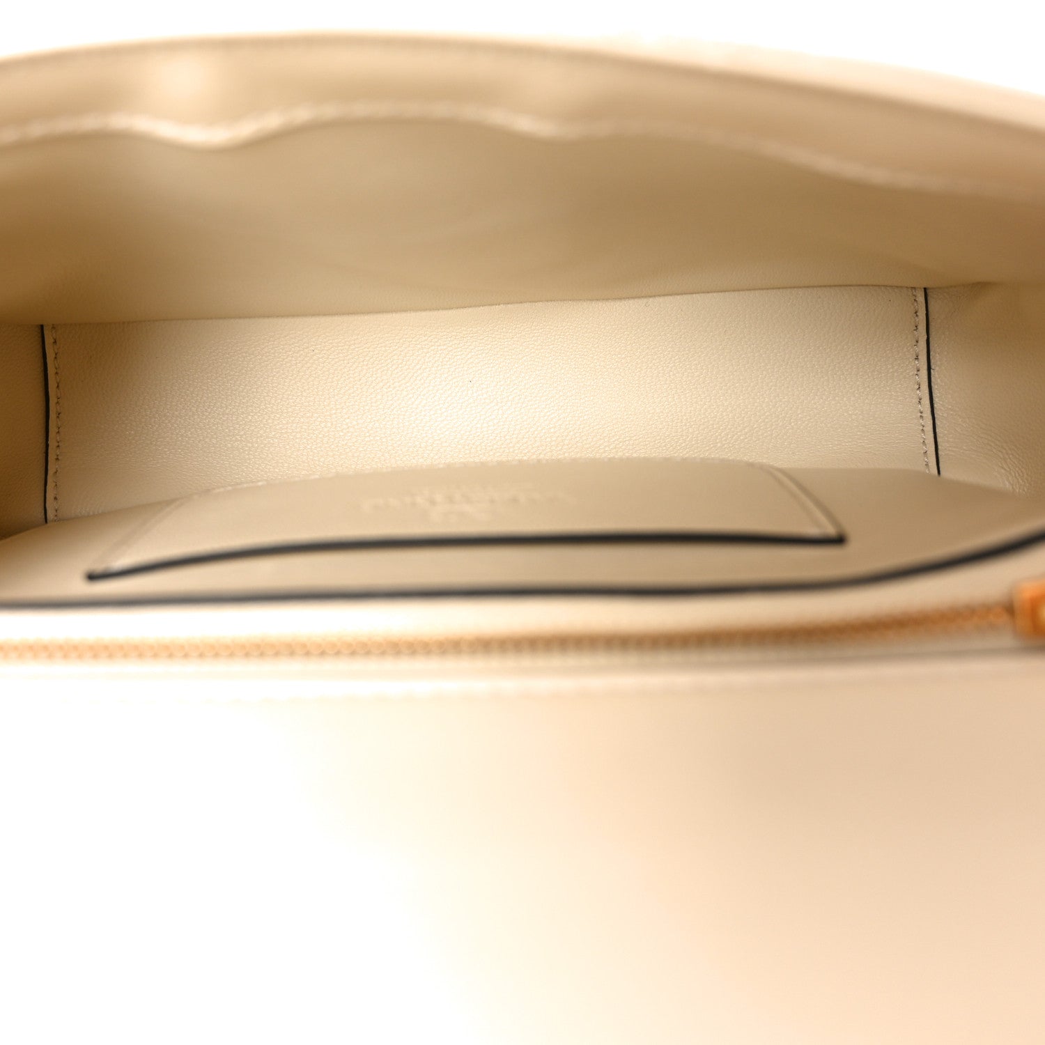 Nappa Quiltie 67 Medium Shoulder Bag Ivory