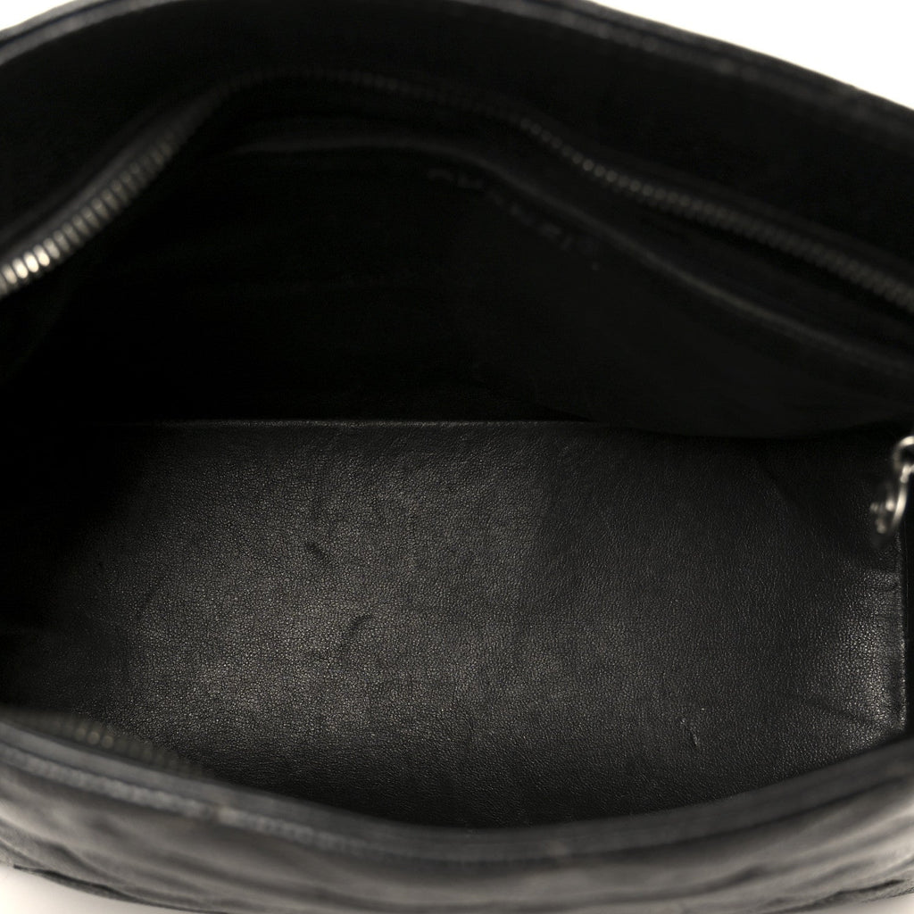 Caviar Quilted Medallion Tote Black