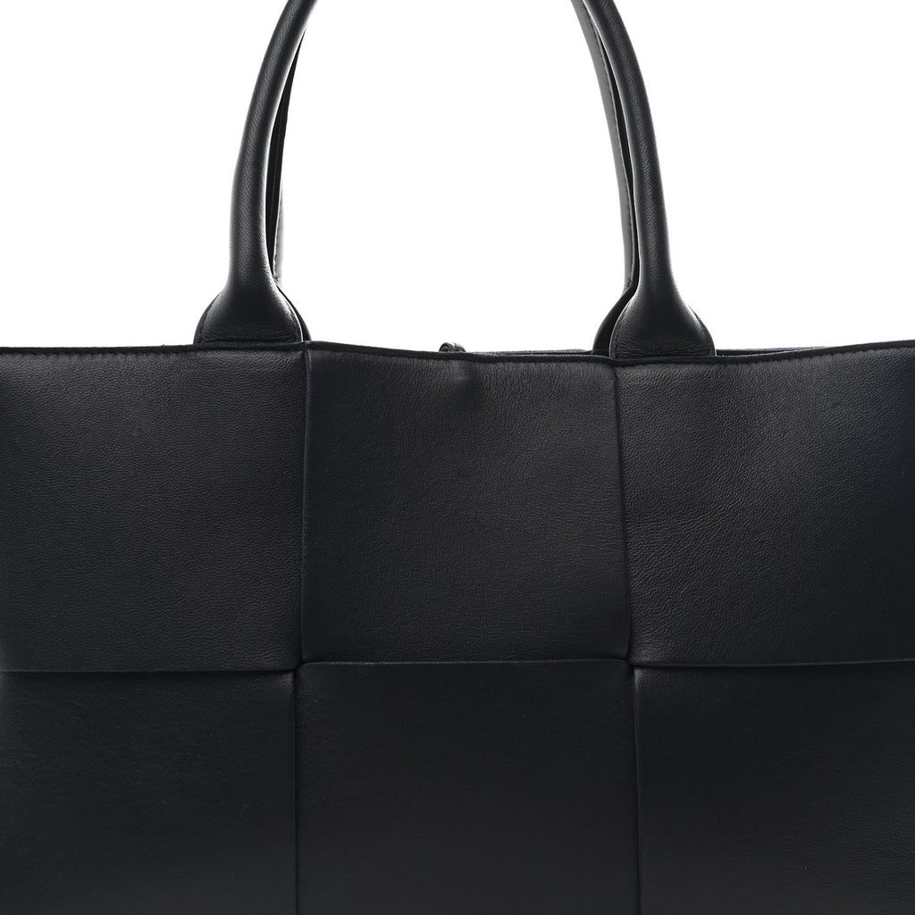 Nappa Maxi Intrecciato Small Arco Tote Space