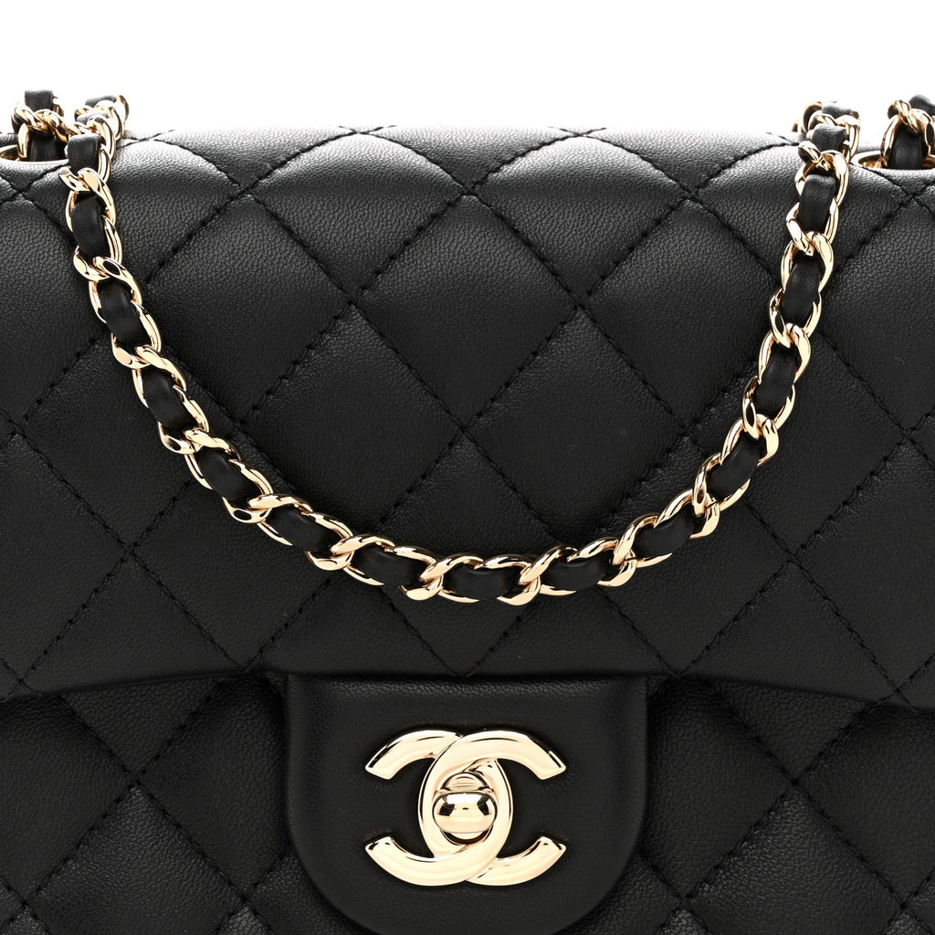 Lambskin Quilted Enamel Mini Pearl Crush Flap Black