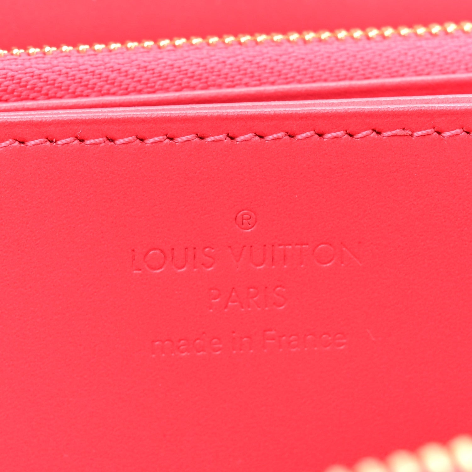 Vernis Valentine Zippy Wallet Fuchsia Neon