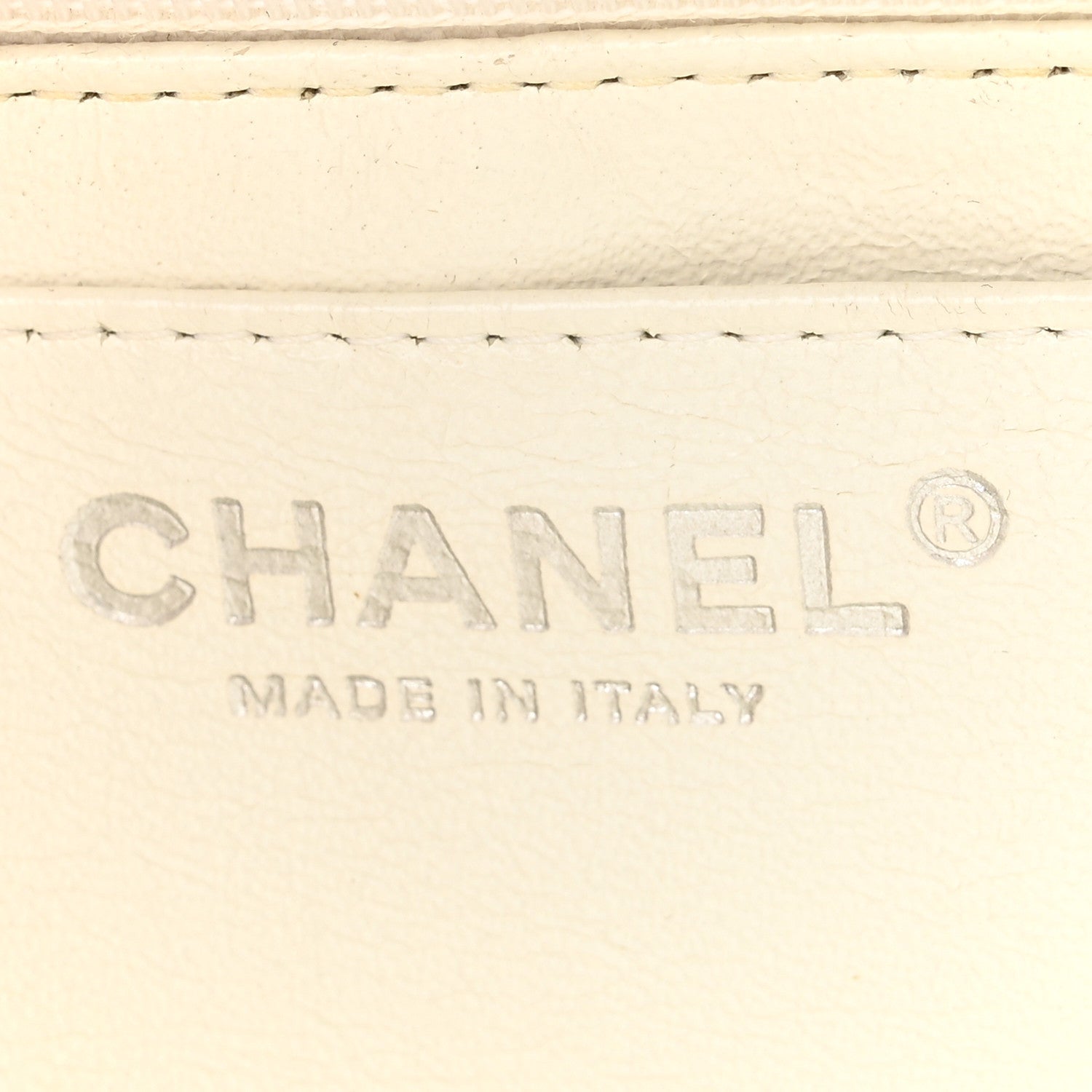 Caviar Quilted Jumbo Single Flap White
