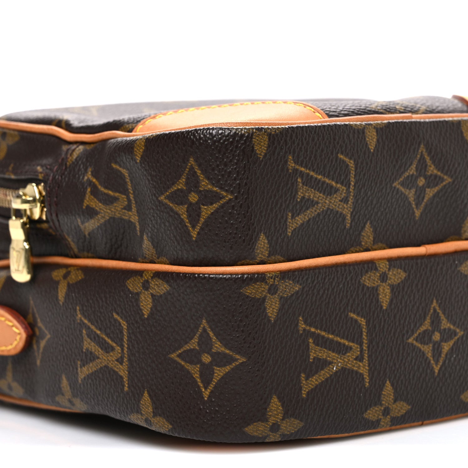 Monogram Amazone