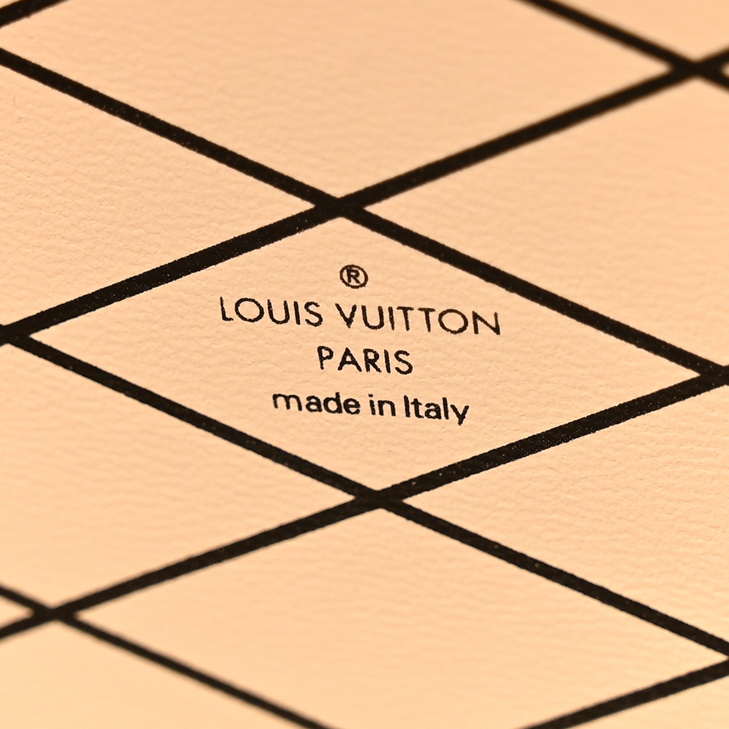 Monogram Petite Boite Chapeau