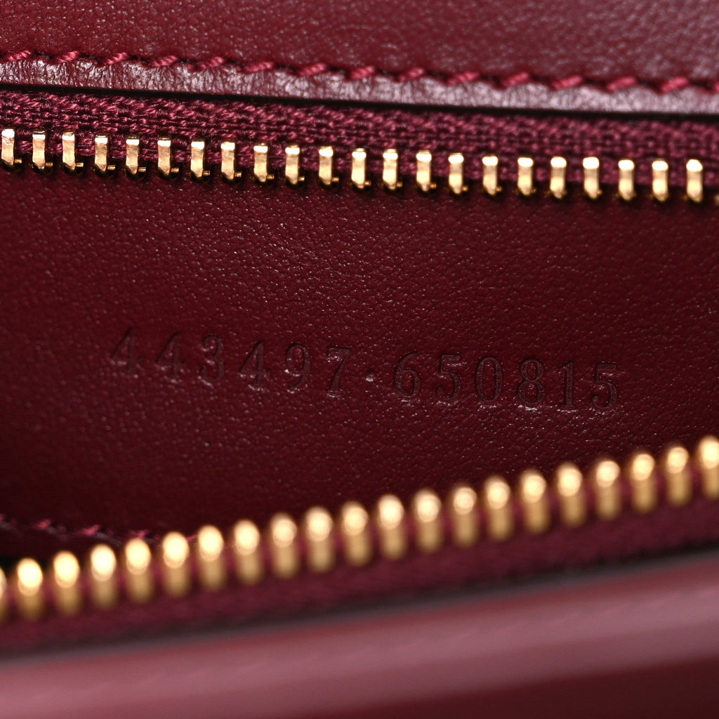 Calfskin Matelasse Medium GG Marmont Shoulder Bag Rosso Ancora Red