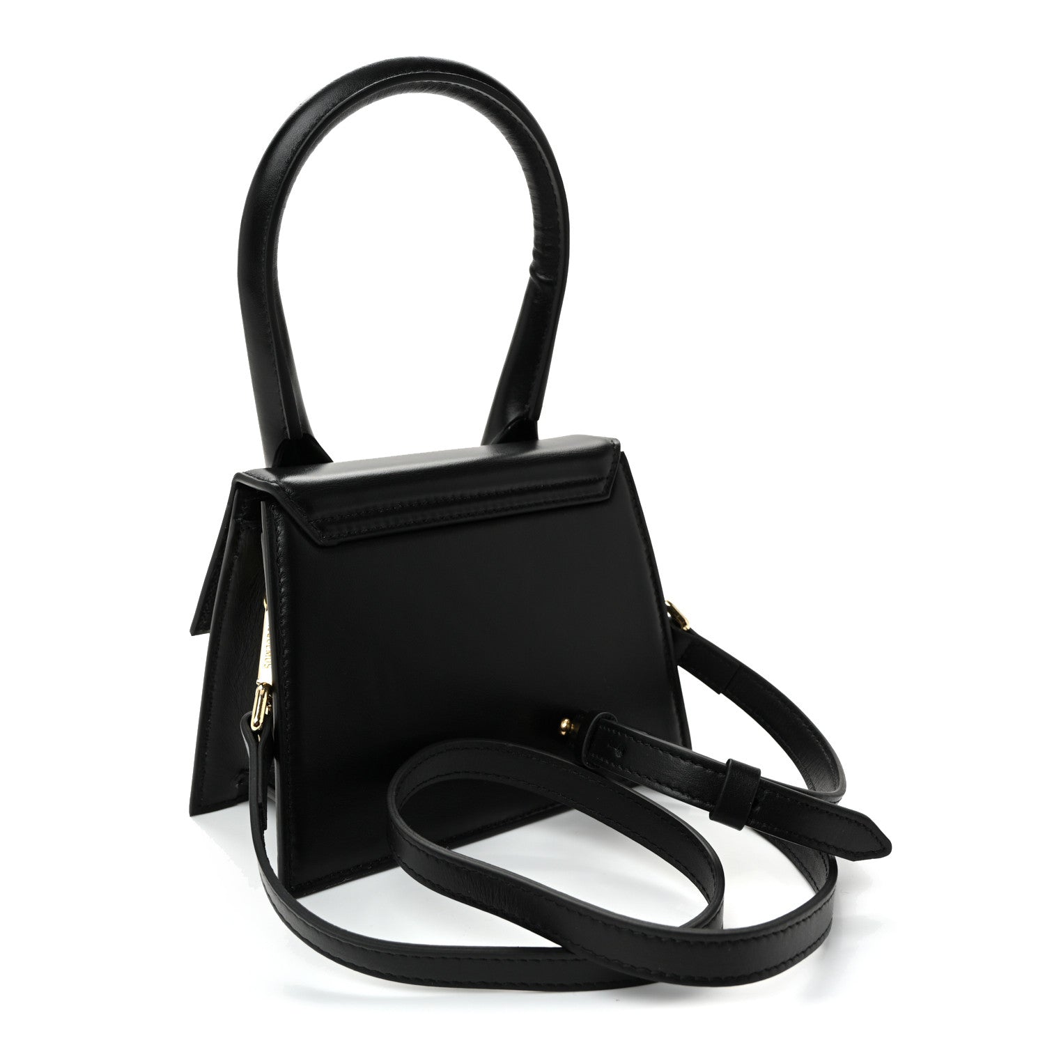 Smooth Calfskin Le Chiquito Moyen Black