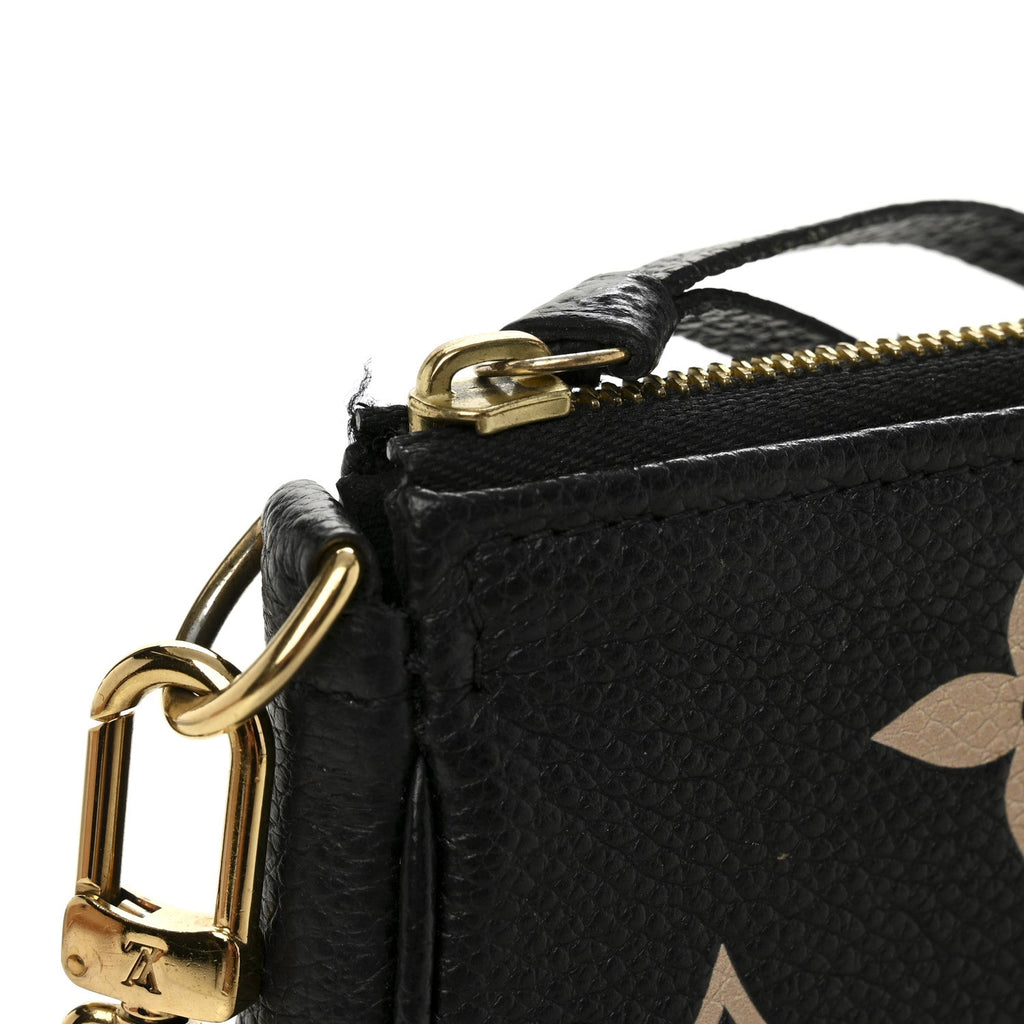 Empreinte Monogram Giant Mini Pochette Accessories Black