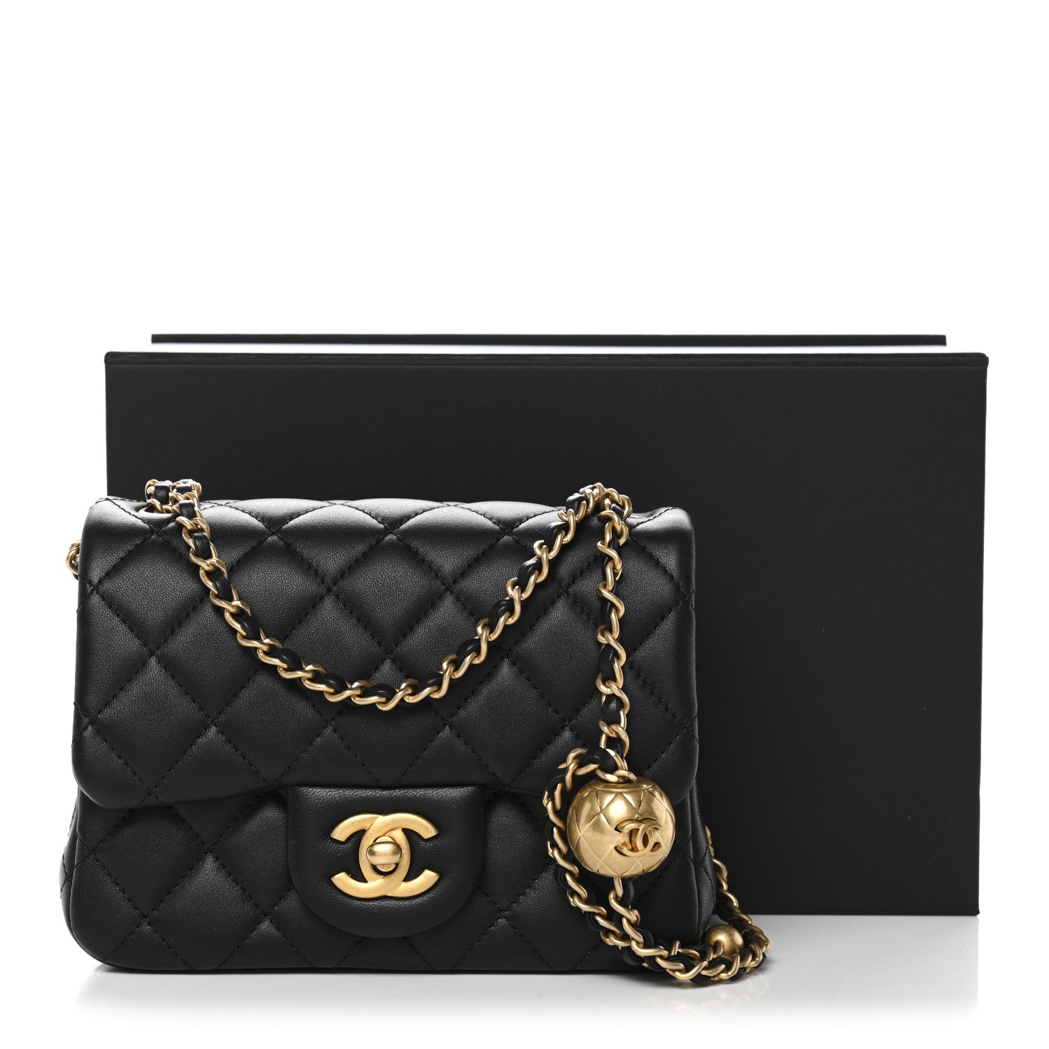 Lambskin Quilted Mini Pearl Crush Flap Black