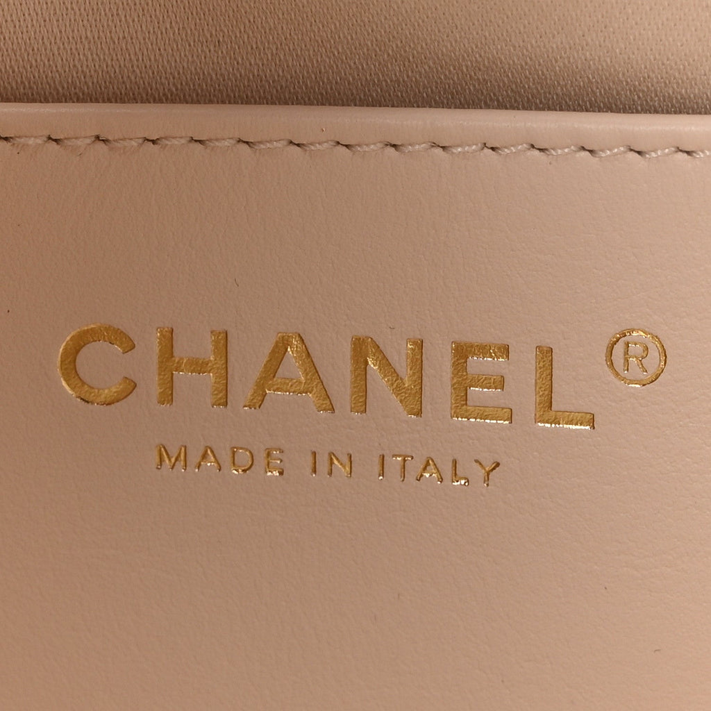 Caviar Quilted Mini Chanel 25 Handbag White