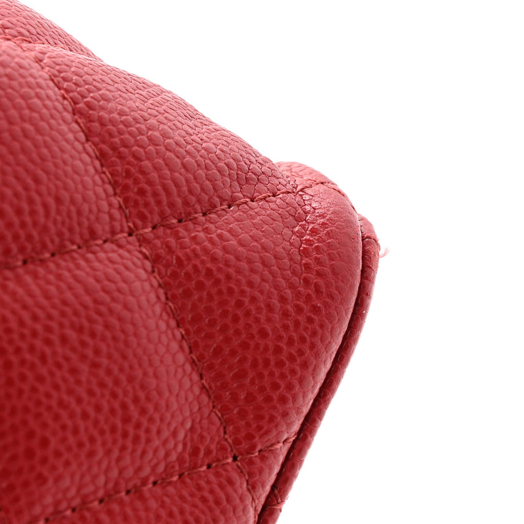 Caviar Quilted Top Handle Slim Vanity With Chain Red