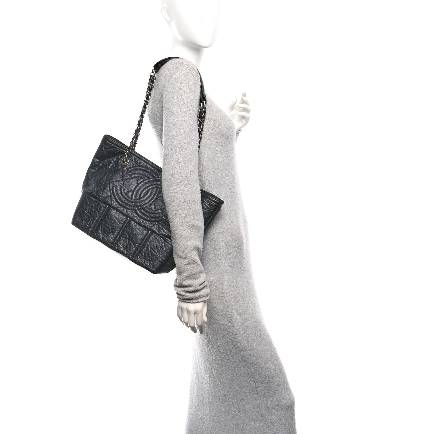 Aged Calfskin Small Shopping in Moscow Tote Black