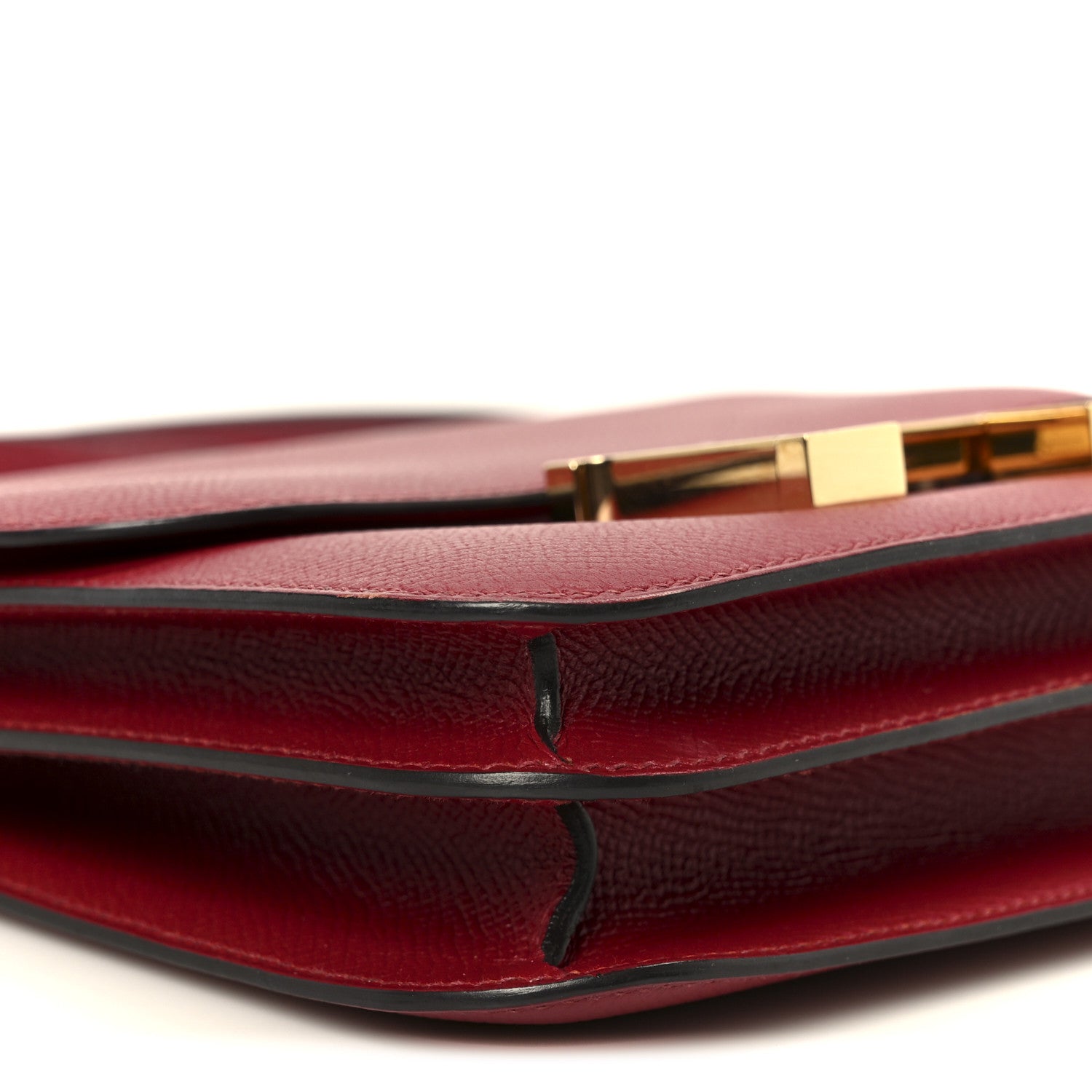 Epsom Enamel Constance 18 Rouge Grenat