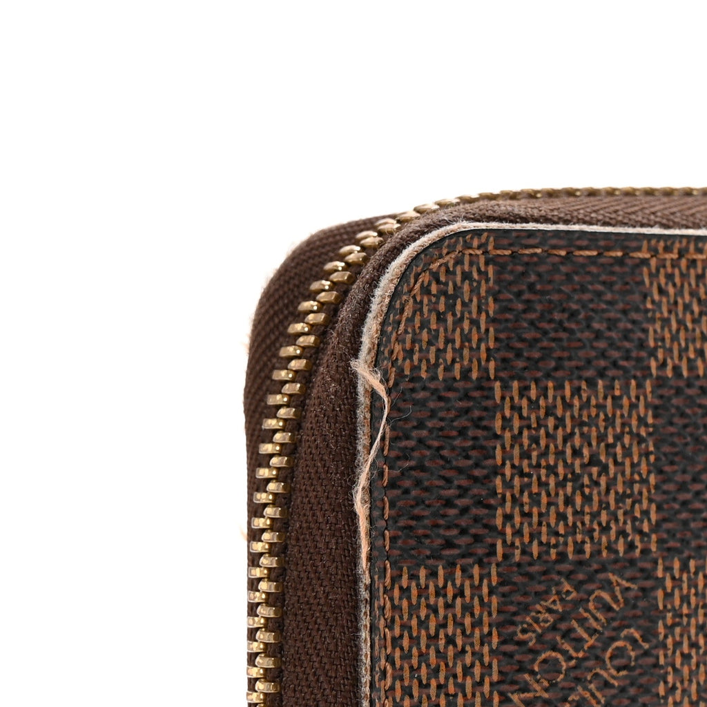 Damier Ebene Zippy Organizer Wallet