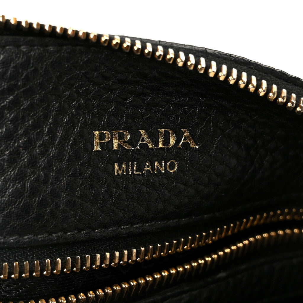 Vitello Daino Pocket Small Tote Black