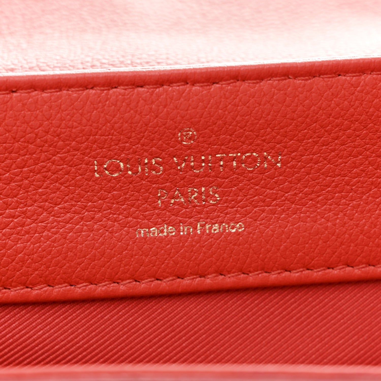 Calfskin Lockme PM Rouge