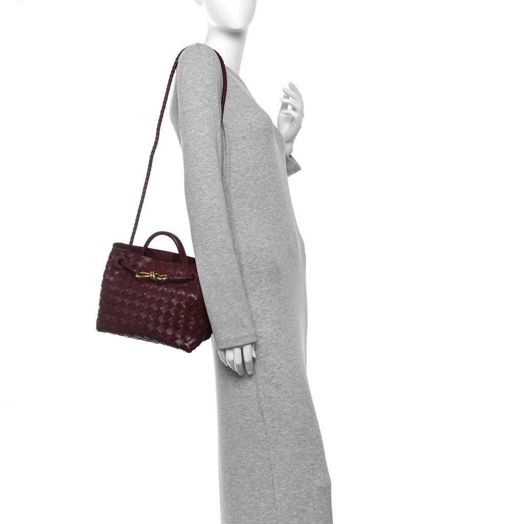 X FILA Vitello F is Fendi Mania Mini Mon Tresor Bucket Bag White