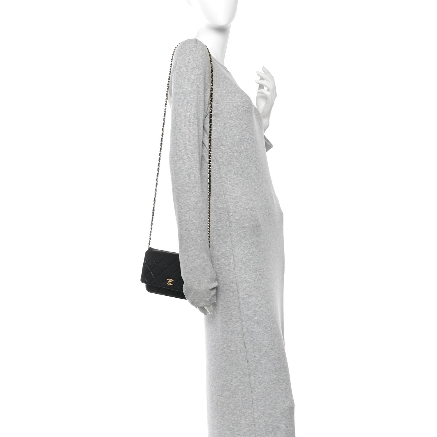 Caviar Quilted CC Turnlock Wallet On Chain WOC Black