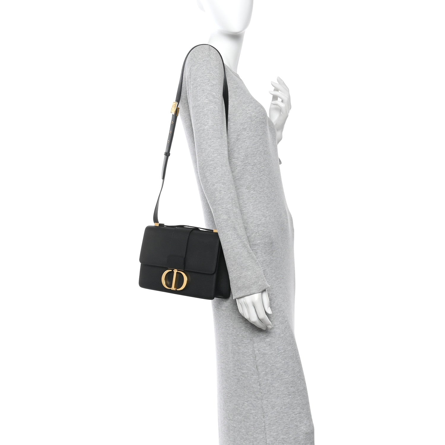 Grained Calfskin 30 Montaigne Flap Bag Black