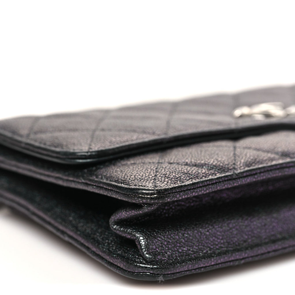 Iridescent Caviar Quilted Classic Pouch Clutch Black