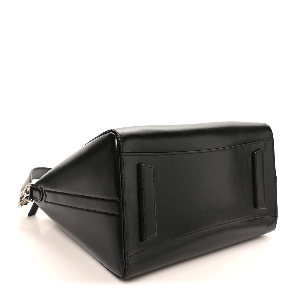 Shiny Lord Calfskin Medium Antigona Black