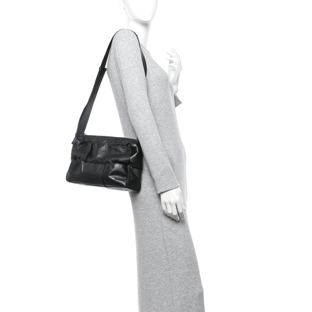 Paper Calfskin Maxi Intreccio Medium Arco Camera Bag Camping