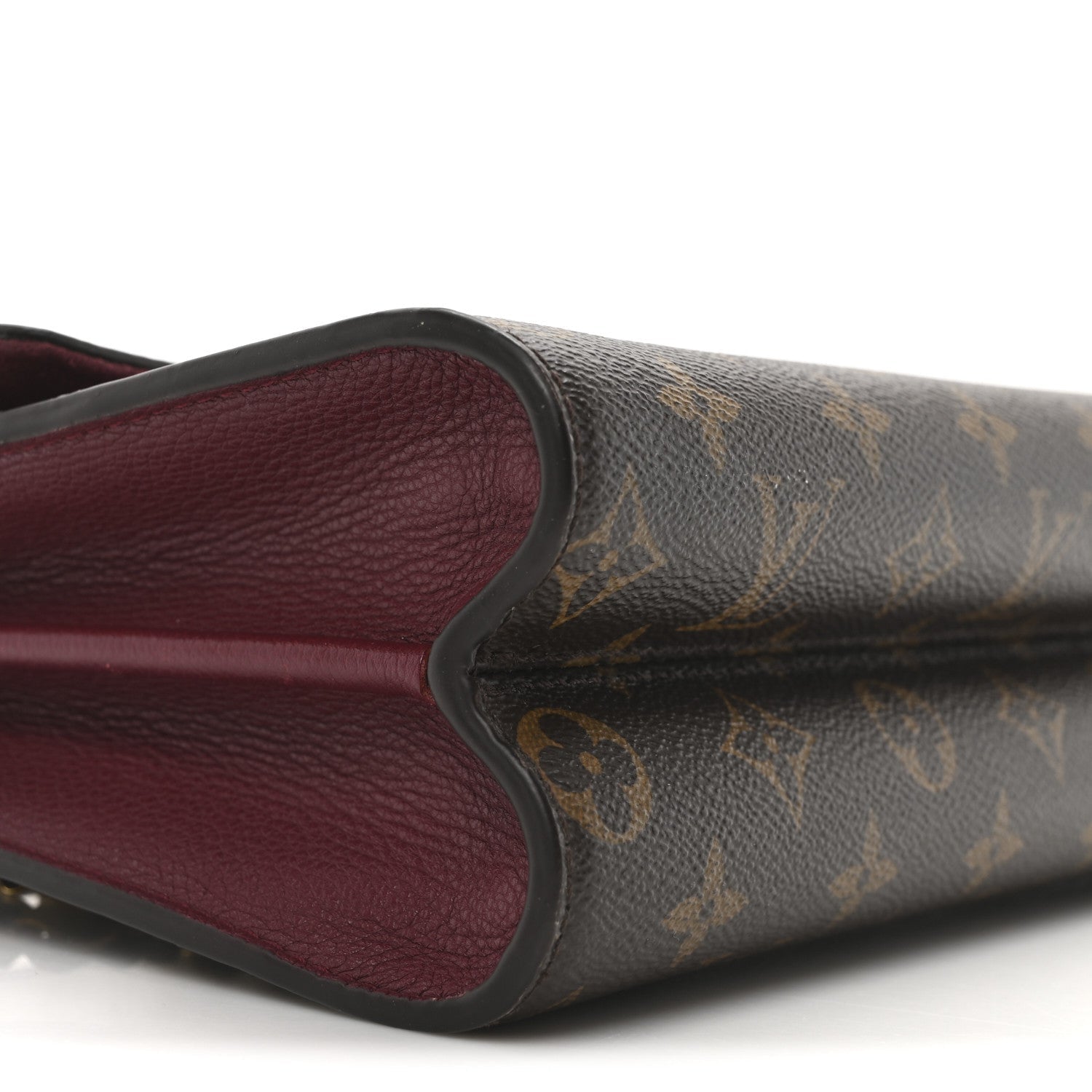 Monogram Victoire Raisin